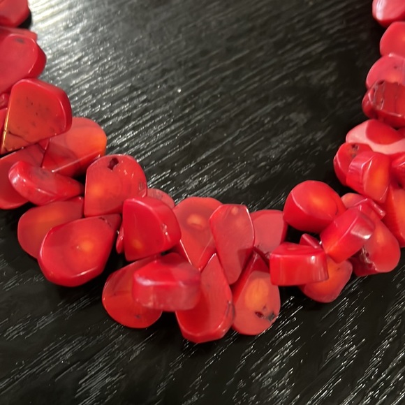 Beautiful, red choker necklace - Picture 2 of 4